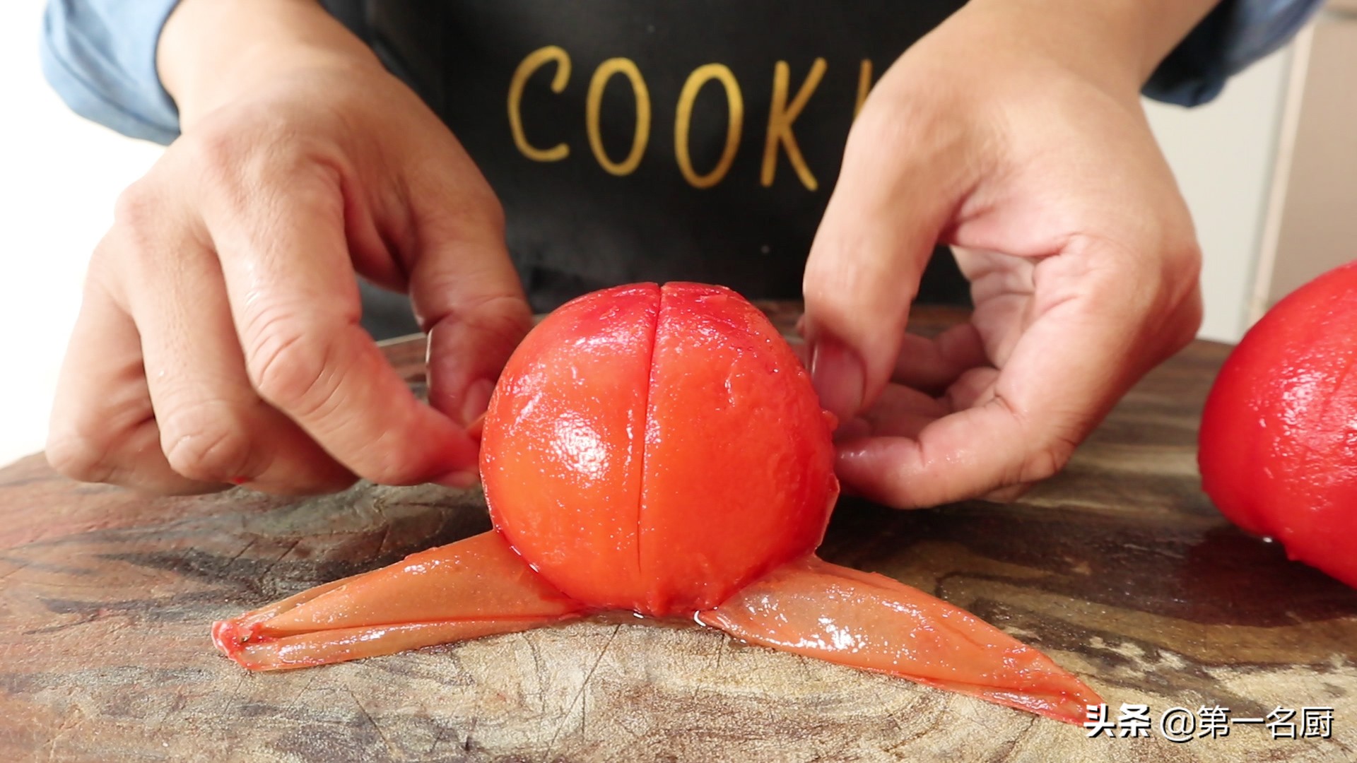 西红柿炒鸡蛋想要做得好吃，关键就在这两步，看大厨是如何做的