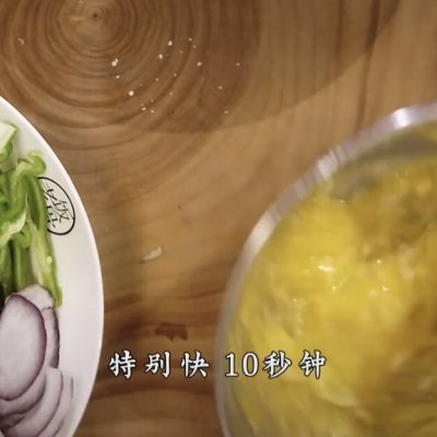 「榨菜肉丝」国宴大师炒家常菜到底有何不同？