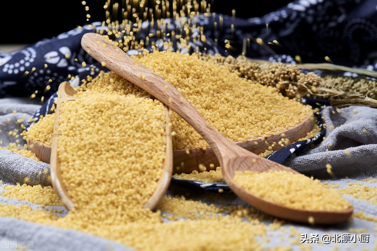 全中国哪里的小米最好吃？认清这4个产地，谷中珍品，香糯粘稠