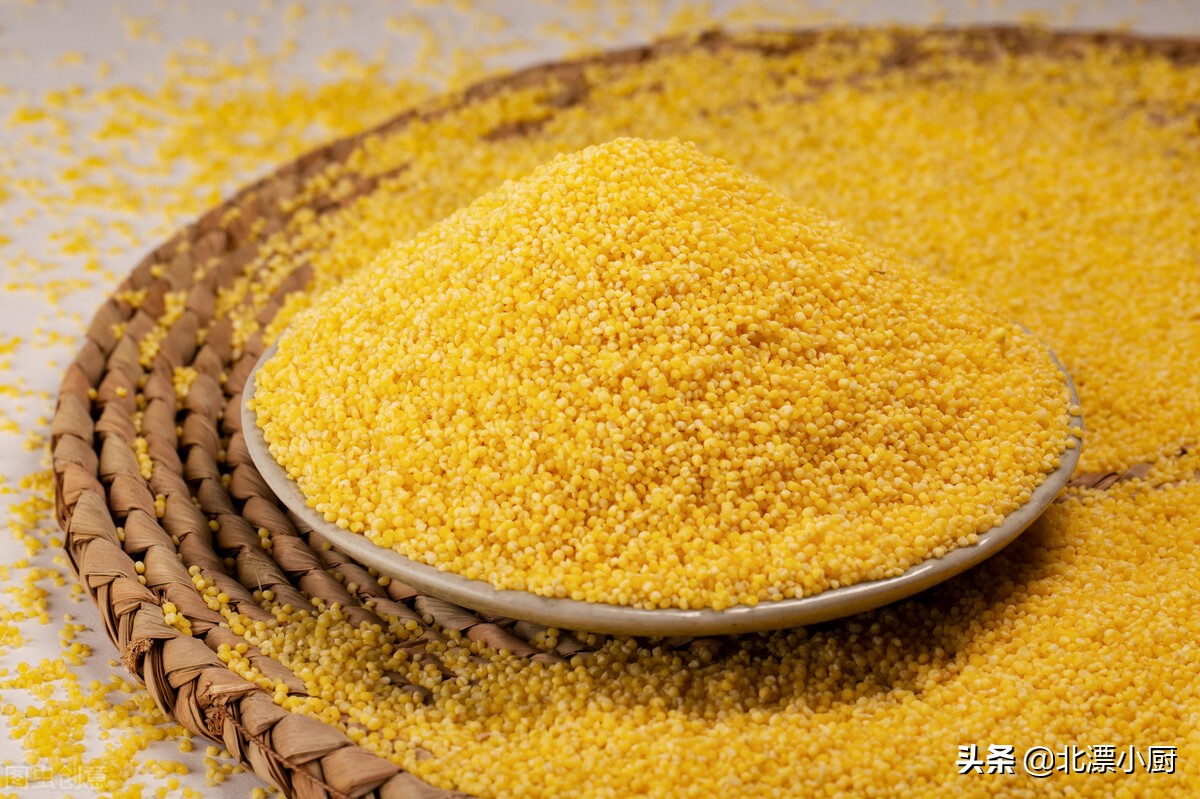 全中国哪里的小米最好吃？认清这4个产地，谷中珍品，香糯粘稠