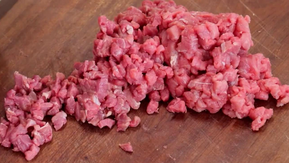 新疆牛肉辣椒酱的家常做法，香辣好吃没有添加剂，做法步骤简单