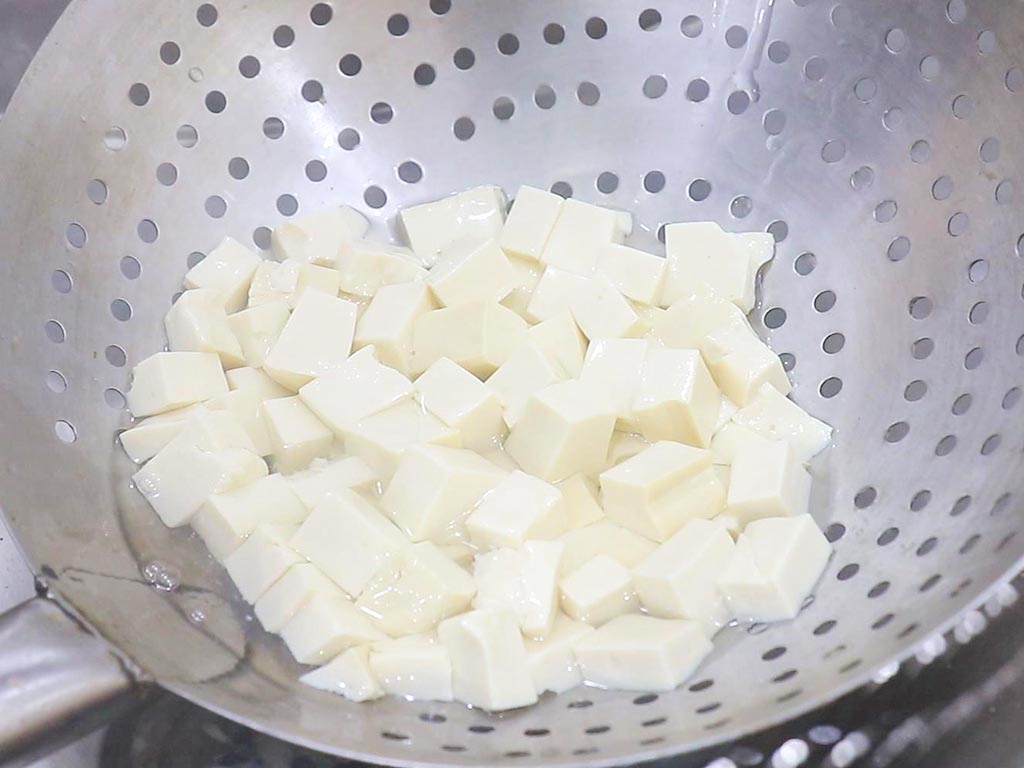 咸蛋黄最全、最美味的做法：烤蒸煮焗煎，保证家人吃了唇齿留香