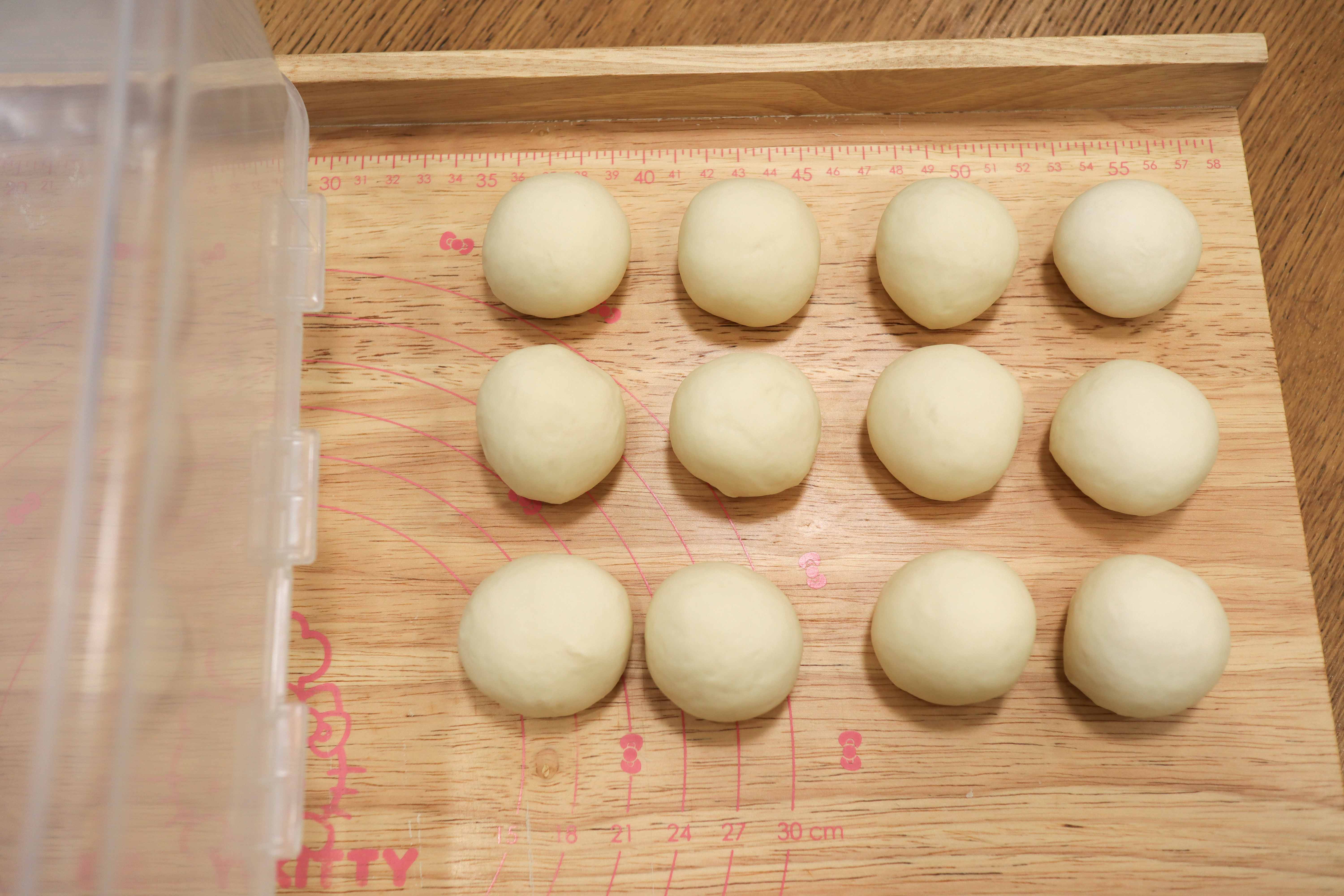正月讨口彩，蒸个3层枣花馍，用12个饺子皮大小的面团轻松搞定