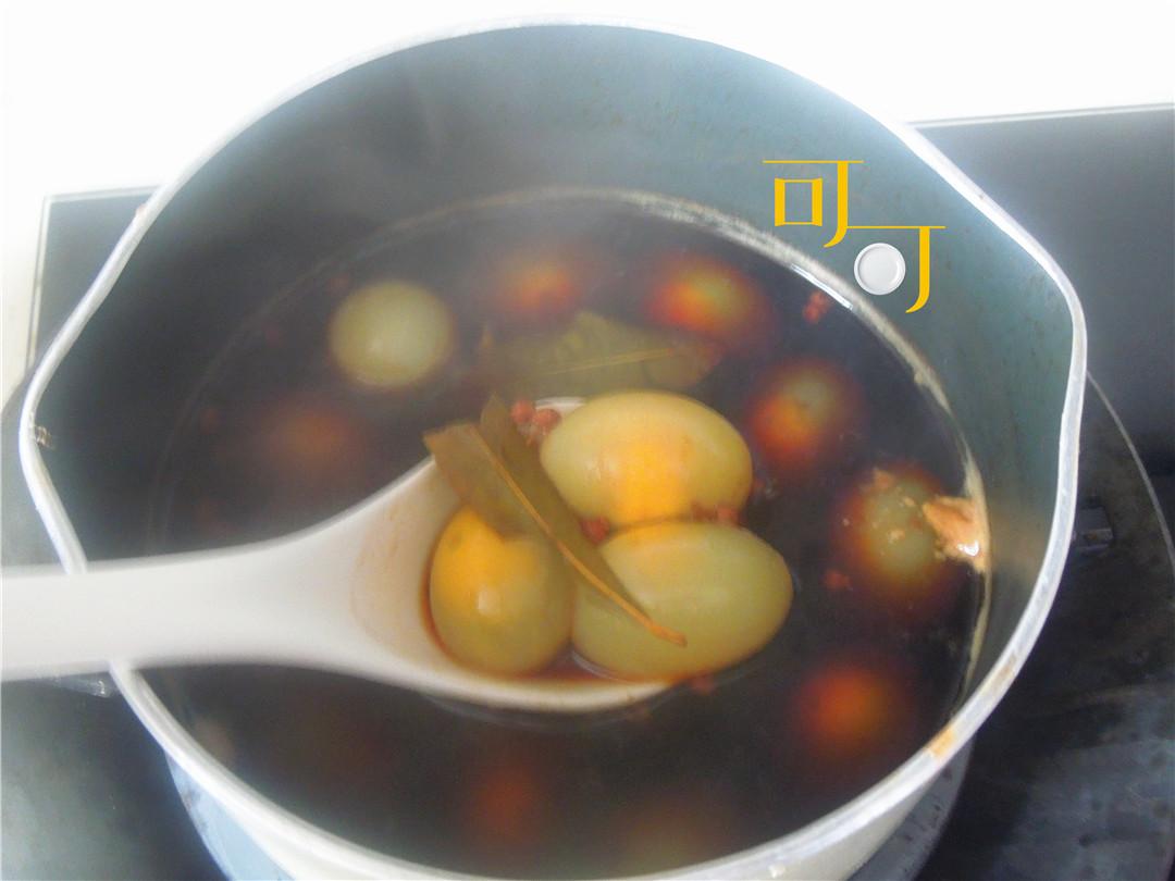 鸽子蛋的做法家常菜（第一次吃鸽子蛋，这样烧鲜香入味，营养价值高，花点功夫也值得）