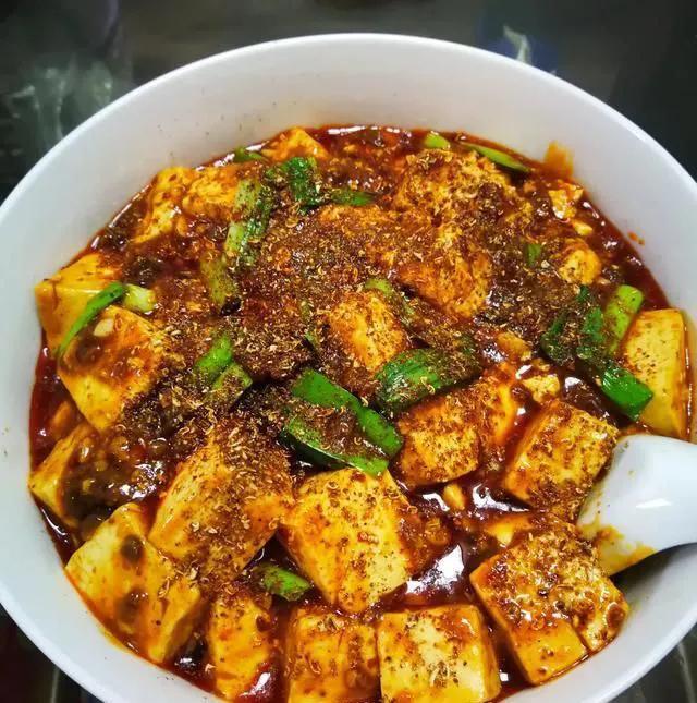 豆腐菜怎么做好吃（三道特色豆腐菜的做法，营养丰富，好滋味，多□味，好吃易学）