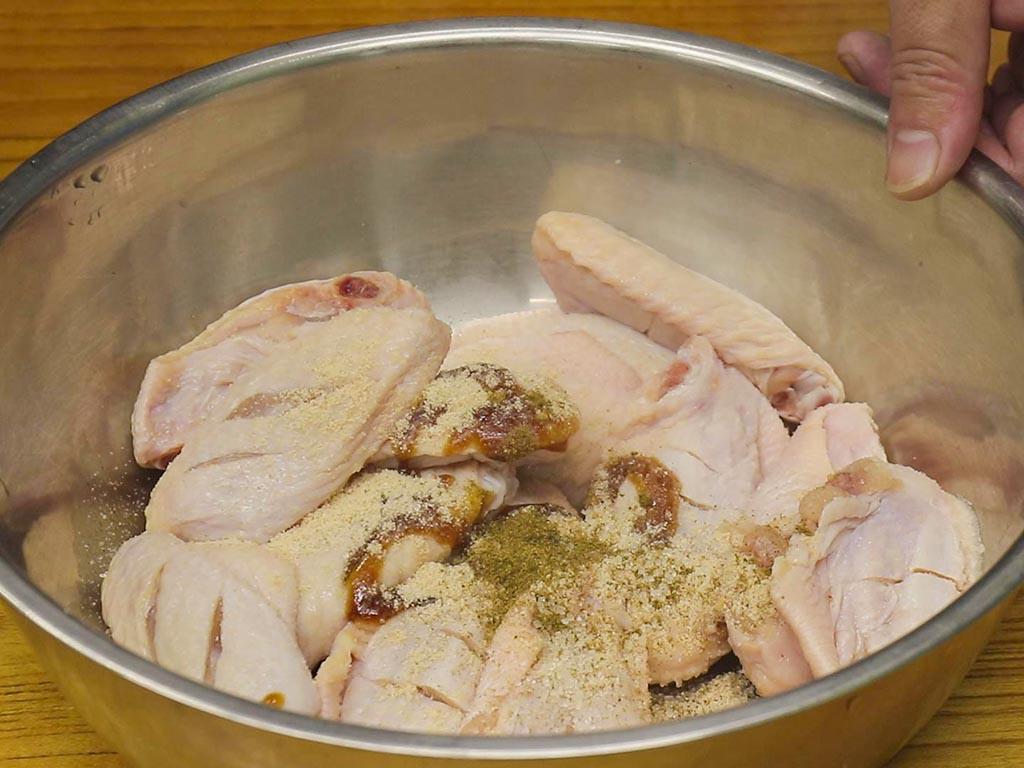 鸡中翅怎么烧好吃家常做法（大厨分享5种孩子爱吃的鸡翅做法，解馋又美味，好吃到舔手指）