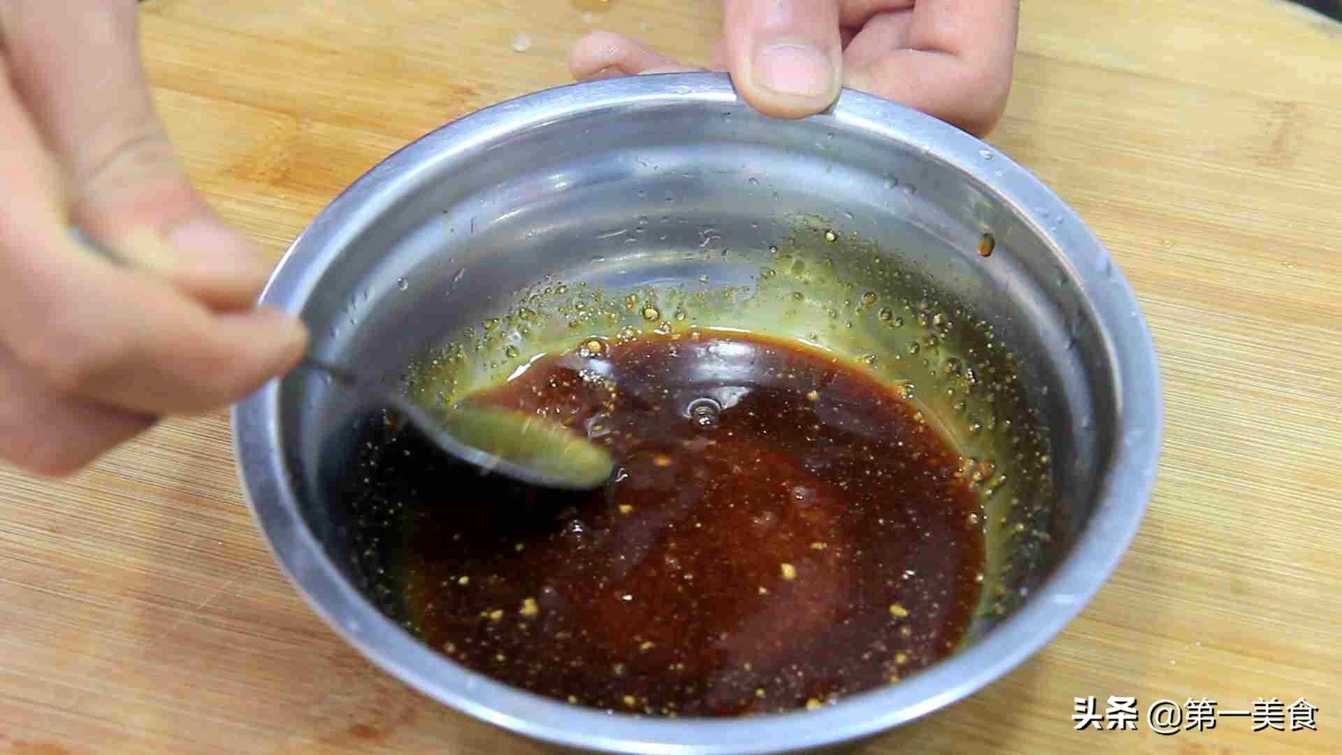 厨师长教你家庭版油焖大虾 简单清晰的教程，和饭店一样好吃