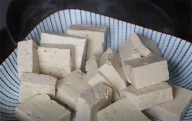 家常豆腐的做法，比麻婆豆腐简单，营养好吃又下饭，太香了