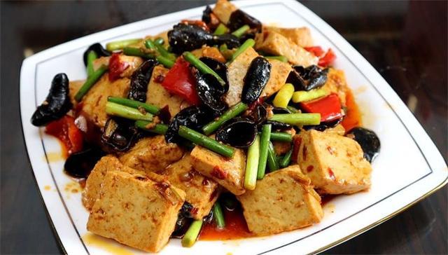 家常豆腐的做法，比麻婆豆腐简单，营养好吃又下饭，太香了