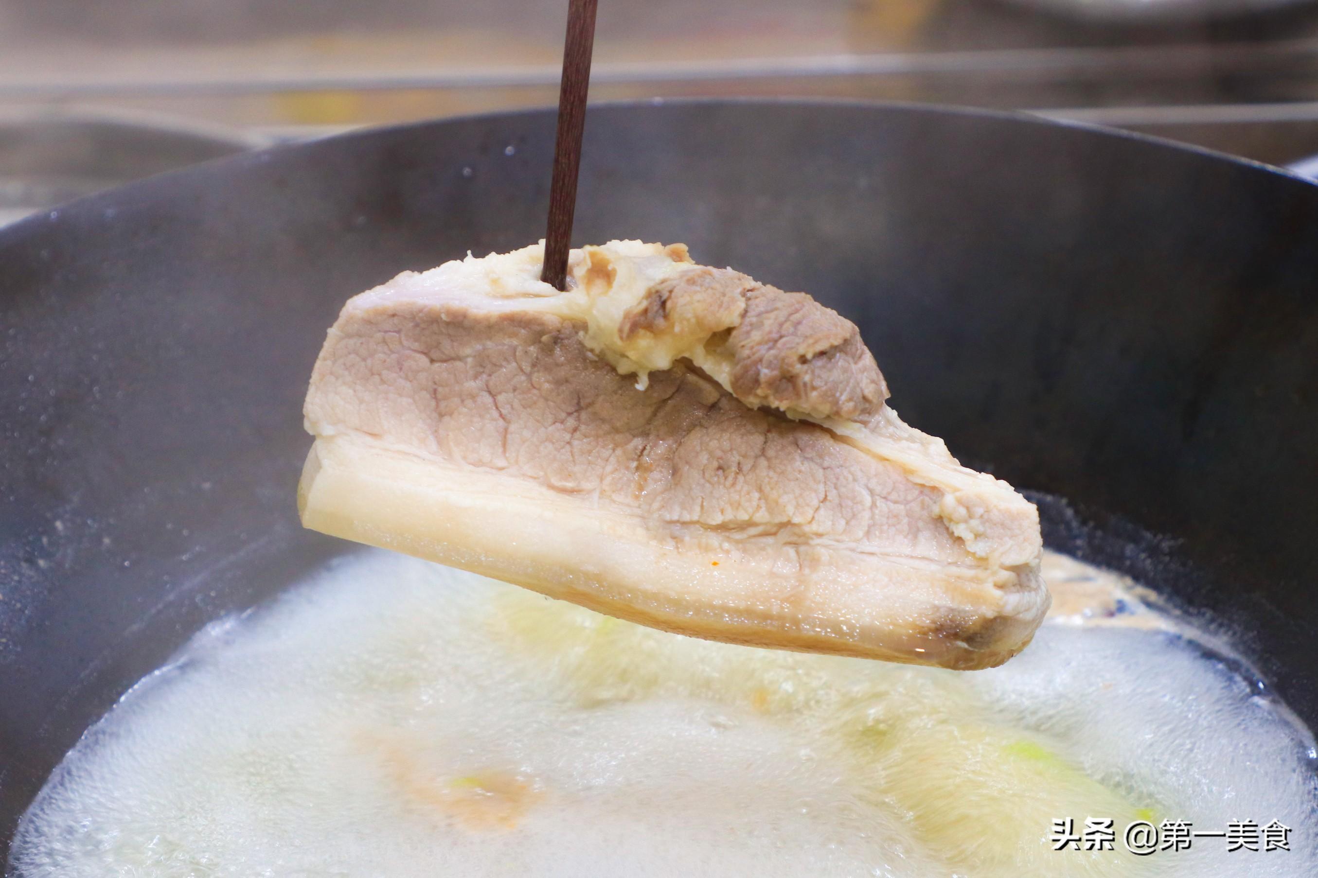 如何制作回锅肉 回锅肉想要做好有诀窍，厨师长教你详细做法，开胃下饭不油腻