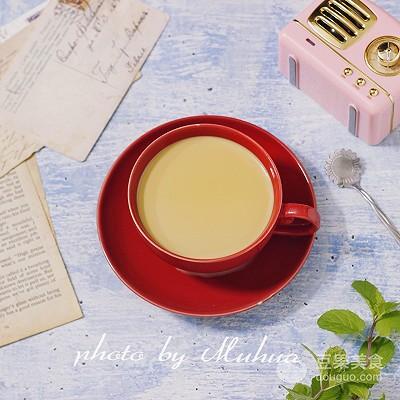 奶茶的做法 十分钟在家就能做出的香滑奶茶