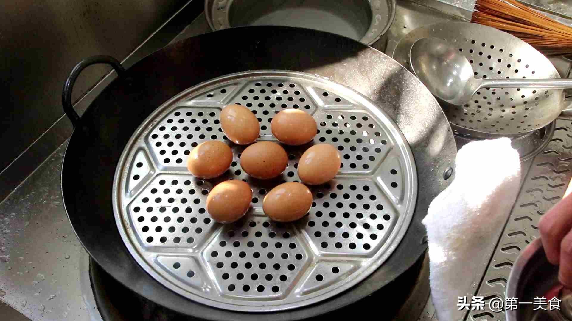 正宗秘制的五香茶叶蛋，厨师长手把手教你最简单煮茶叶蛋的做法，简单又美味