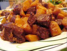 土豆炖牛肉的做法 土豆炖牛肉，软烂又好吃，你知道怎么做吗？