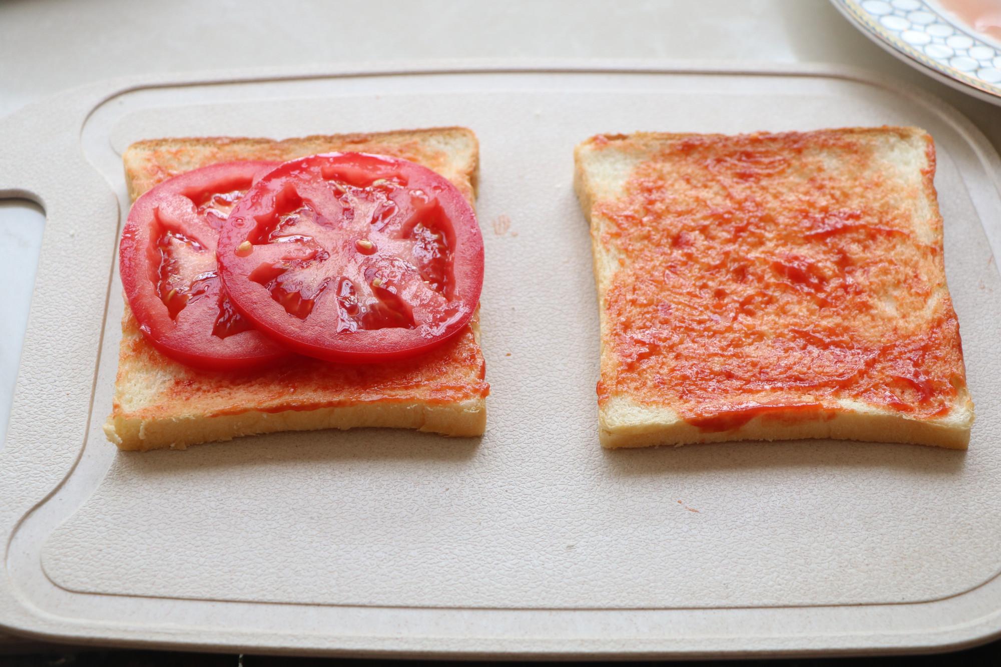 简易三明治做法家庭版 ，做法简单，创意十足，以后在家轻松做早餐，超过瘾