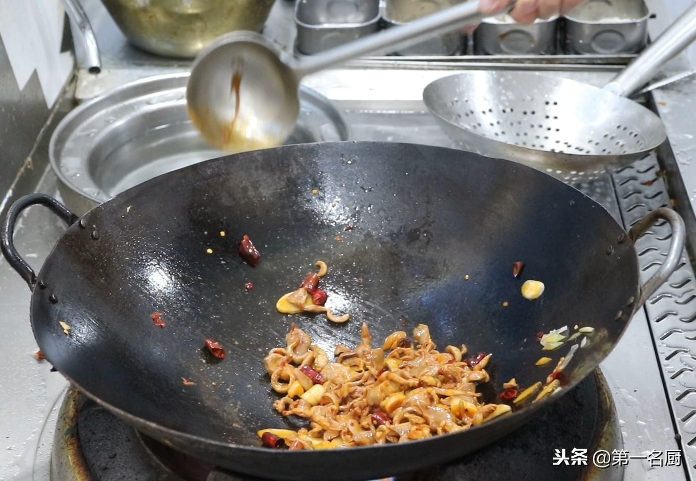 大厨分享炒鸡胗最简单的家常做法，简单营养又美味，下酒又下饭