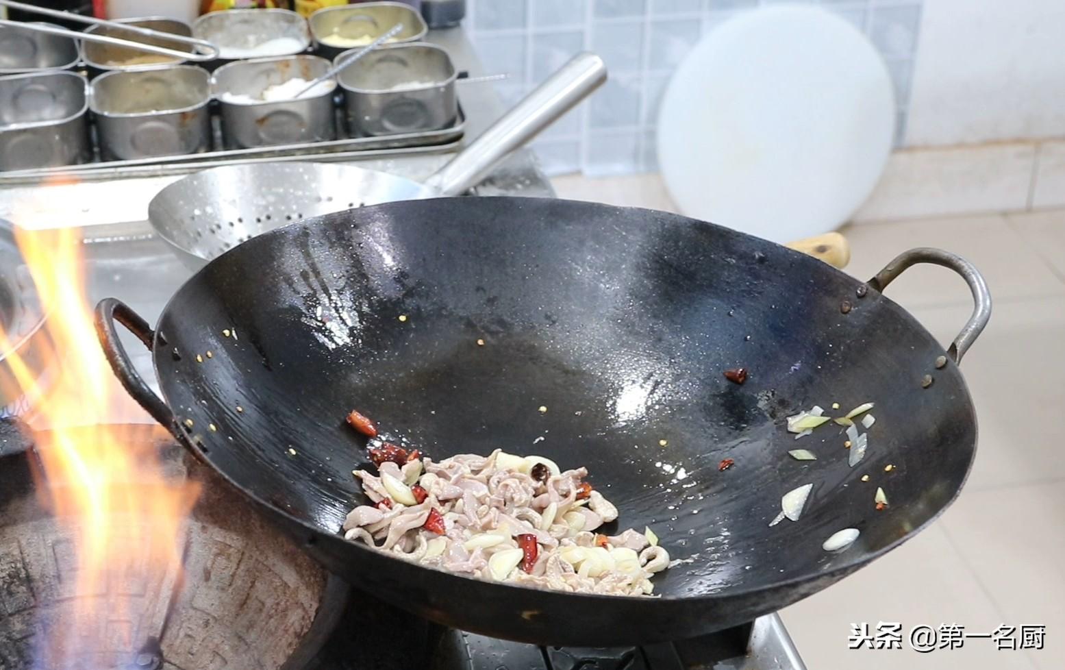 大厨分享炒鸡胗最简单的家常做法，简单营养又美味，下酒又下饭