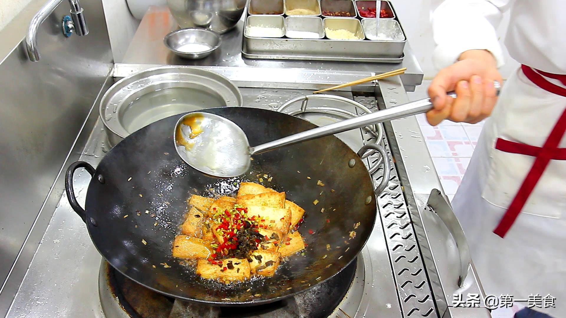 家常豆腐的家常做法，香嫩又入味，健康又美味