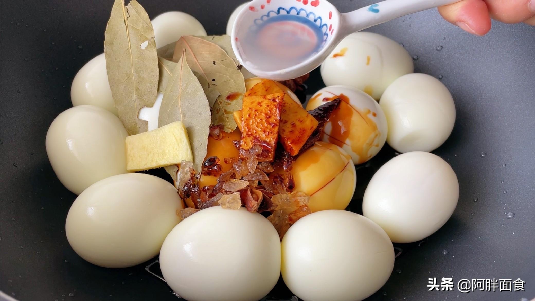 卤蛋的做法简单好吃 不加一堆调料也好吃，我们一家人的最爱