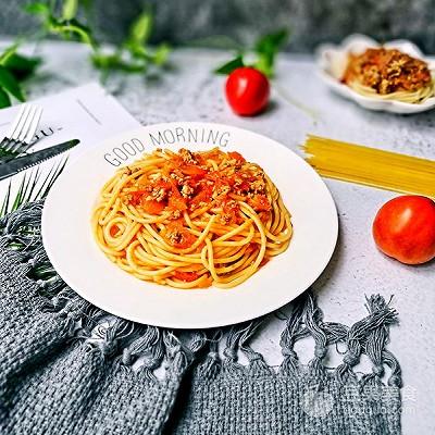 番茄肉酱烩意大利面的简单做法