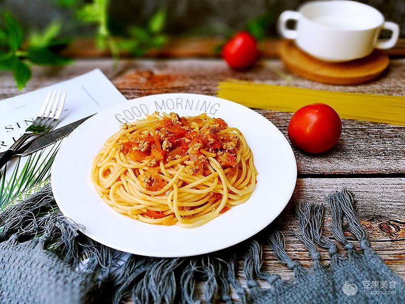 番茄肉酱烩意大利面的简单做法