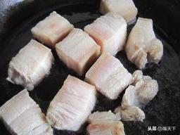 肉烧冻豆腐的做法大全 ，冻豆腐吸入大量肉汁，也变美味，且下饭