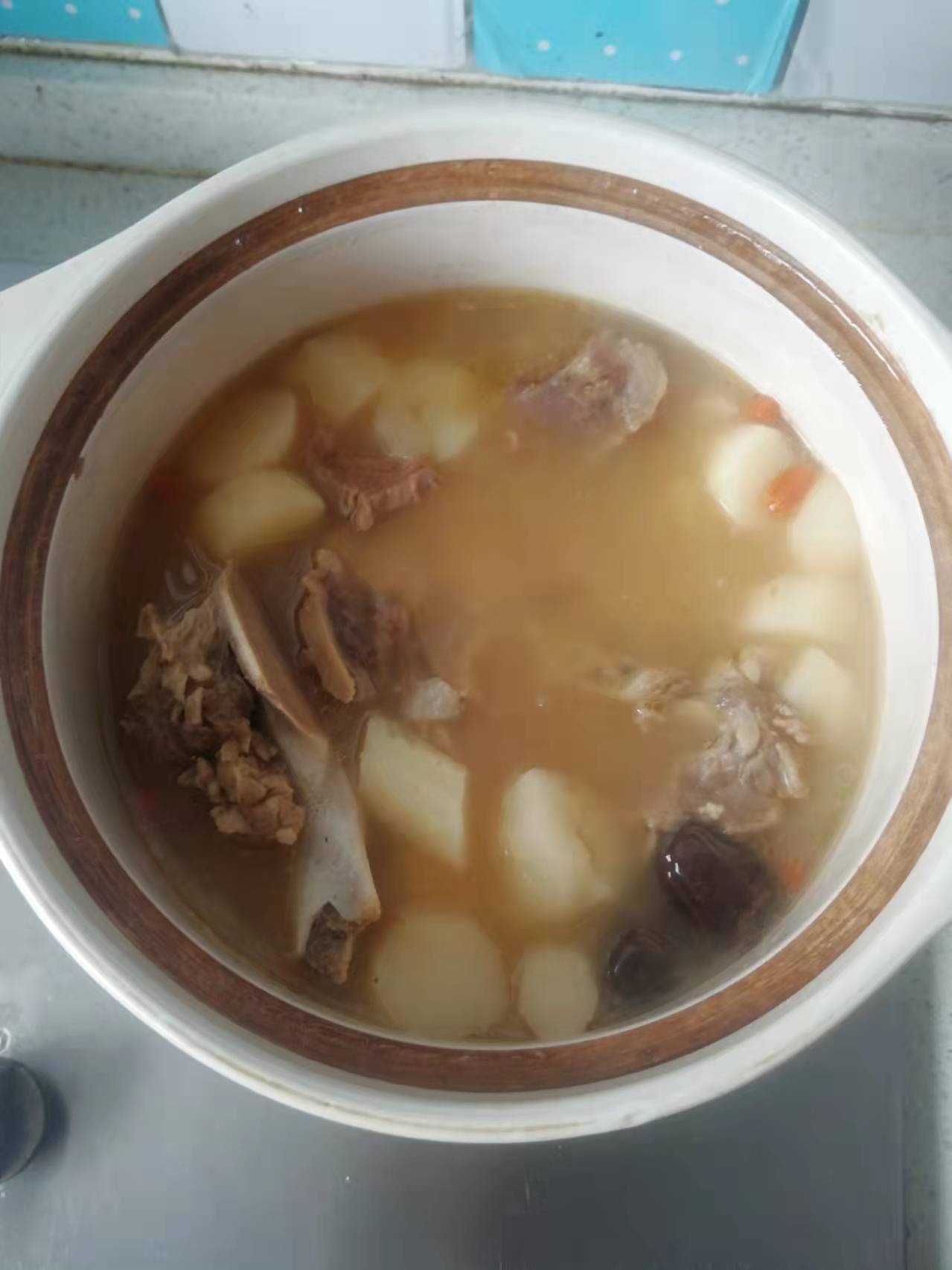 牛尾汤的做法 鲜香美味有营养又滋补的牛尾汤