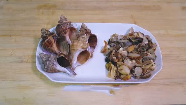 海螺怎么煮好吃又简单？一煮一切原汁原味，趁着媳妇不在家独自享用！