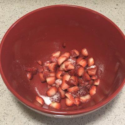 草莓酱的做法 手残党必学菜谱之自制草莓果酱