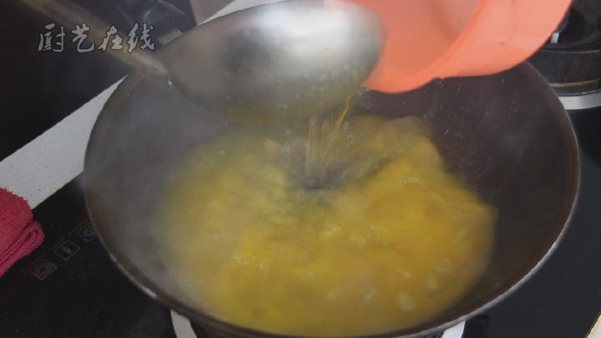酸汤肥牛的做法 家常简单窍门 ，简单几步，汤色金黄，酸辣开胃
