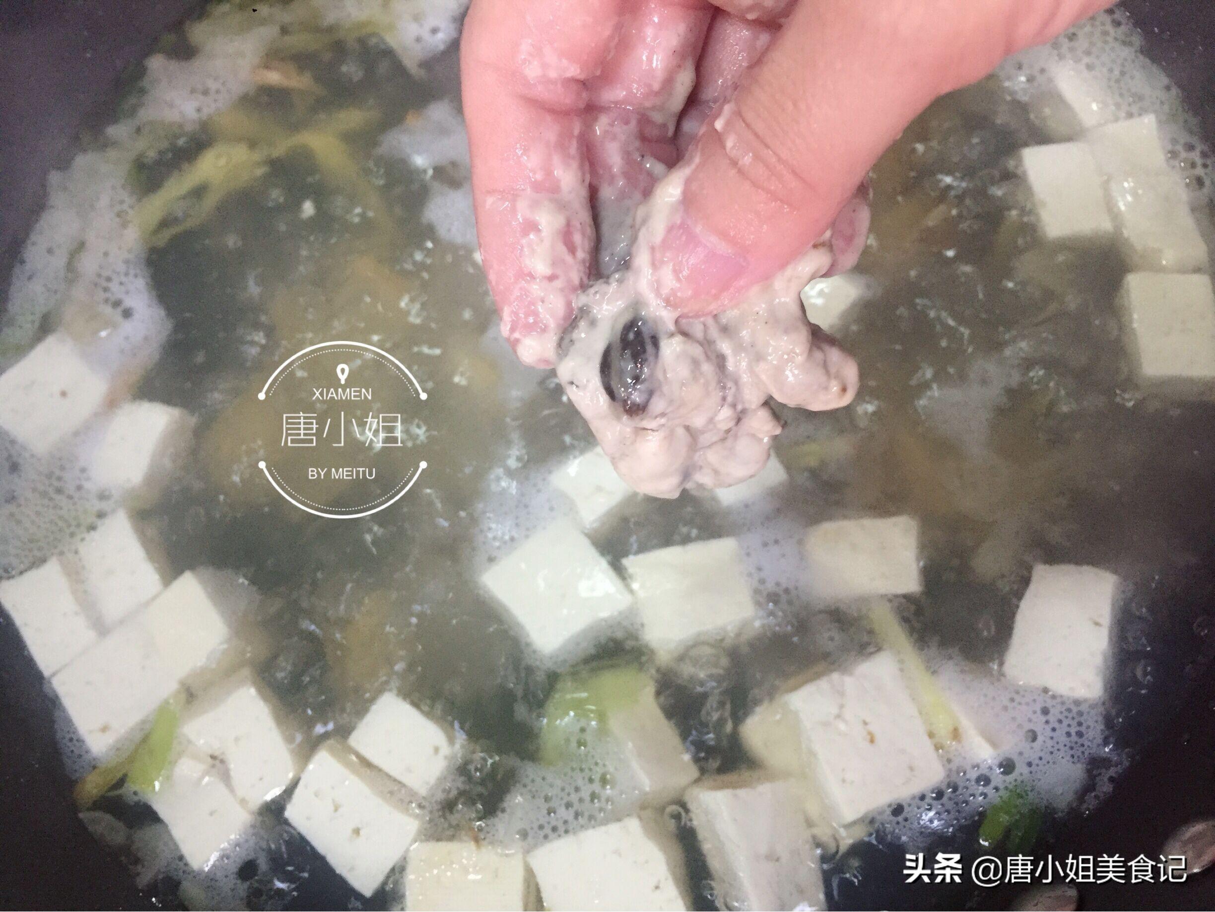 海蛎豆腐汤的正宗做法，鲜香滑嫩又爽口