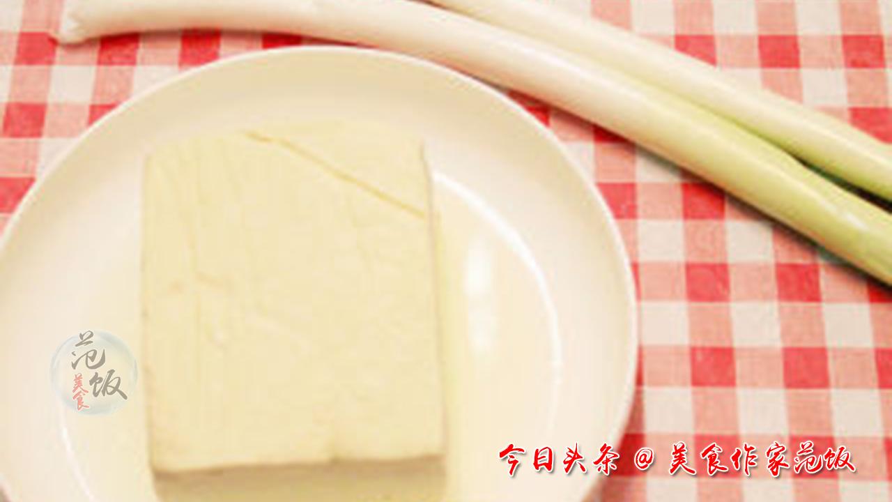 教你农家葱爆豆腐的正确做法，出锅比吃肉都香，做法很简单