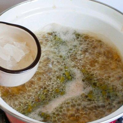 绿豆快速"开花"大法！清热解暑的绿豆南瓜汤的正确做法