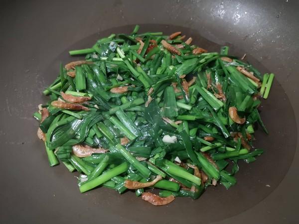 韭菜炒虾的做法