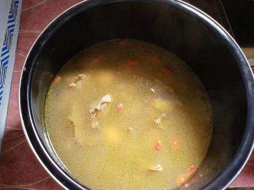 老鸭汤做法 掌握这3个烹饪技巧，1周3次喝不腻，没腥味