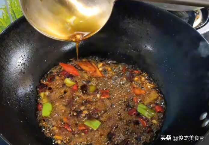 正宗鲁菜家常菜风味茄子的正确做法，掌握要点在家也能做出美食
