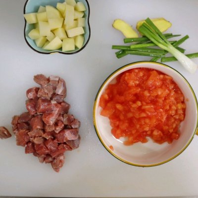 春季长高必备汤～西红柿炖牛肉