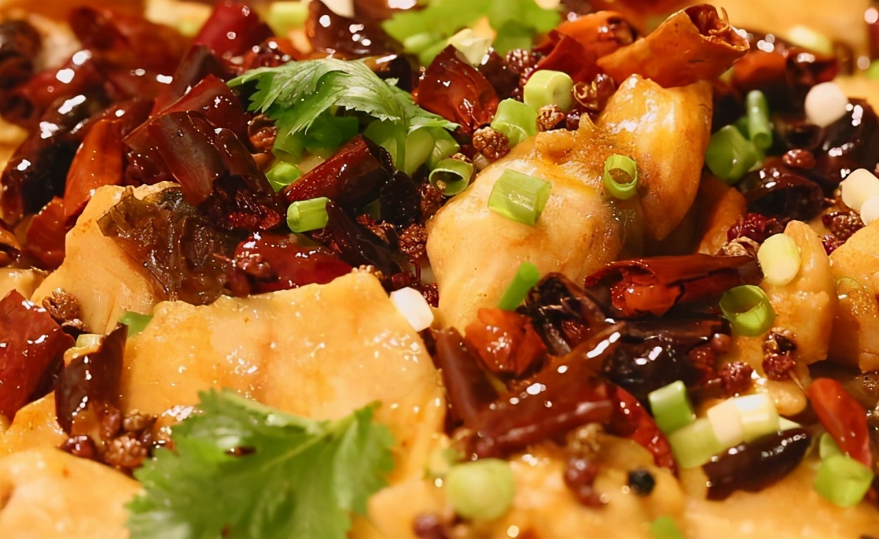 豆腐鱼做法分享，味美多汁特鲜嫩，老少皆宜，家人们都爱吃