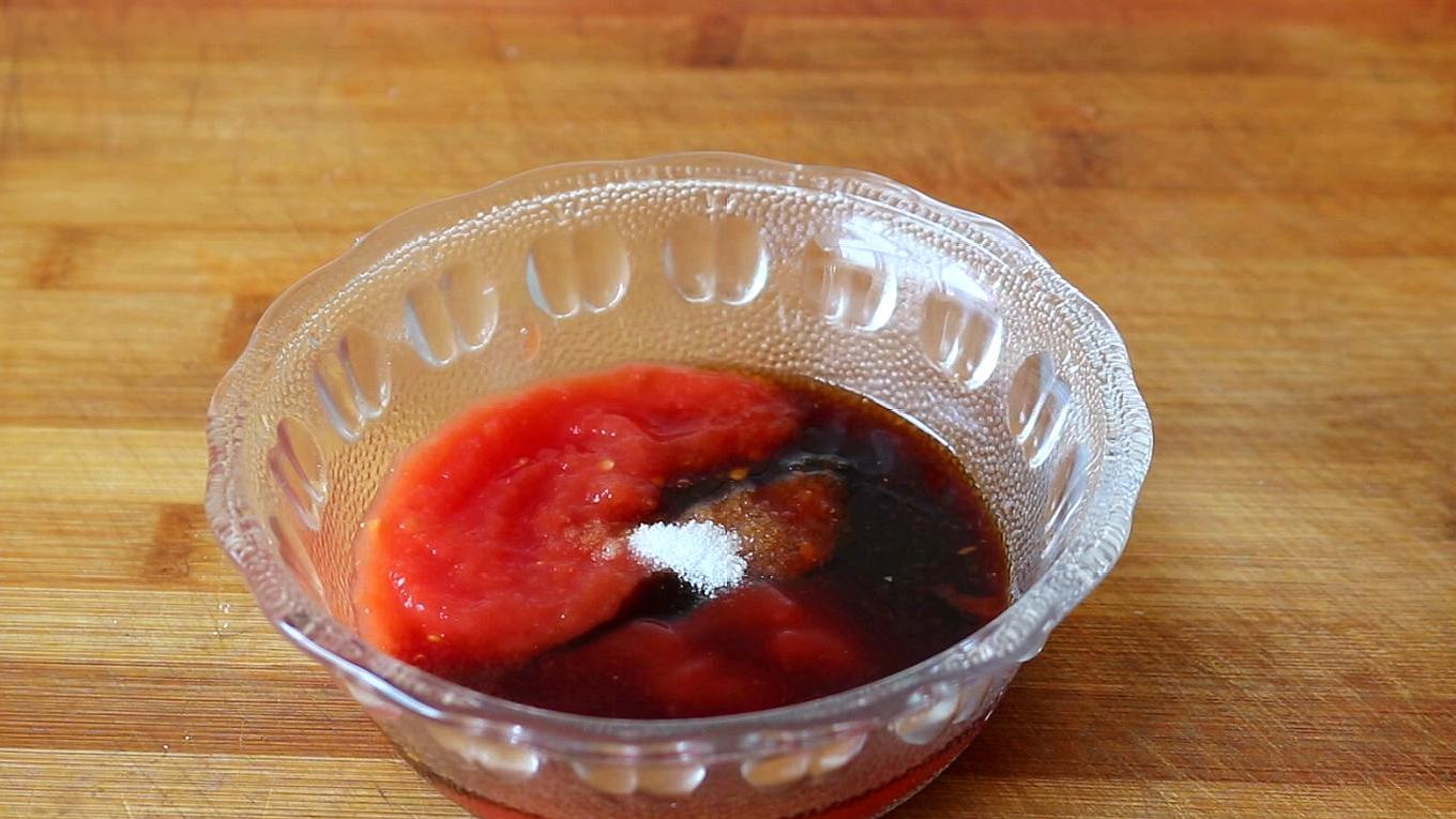茄子最好吃的做法，不再炒着吃了，简单一做，比吃肉还过瘾