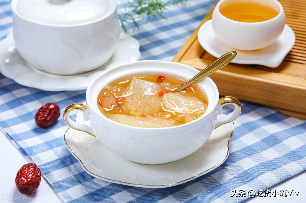 天凉了，教你用雪梨做5道暖心甜汤，每天一碗润燥滋养，美味健康