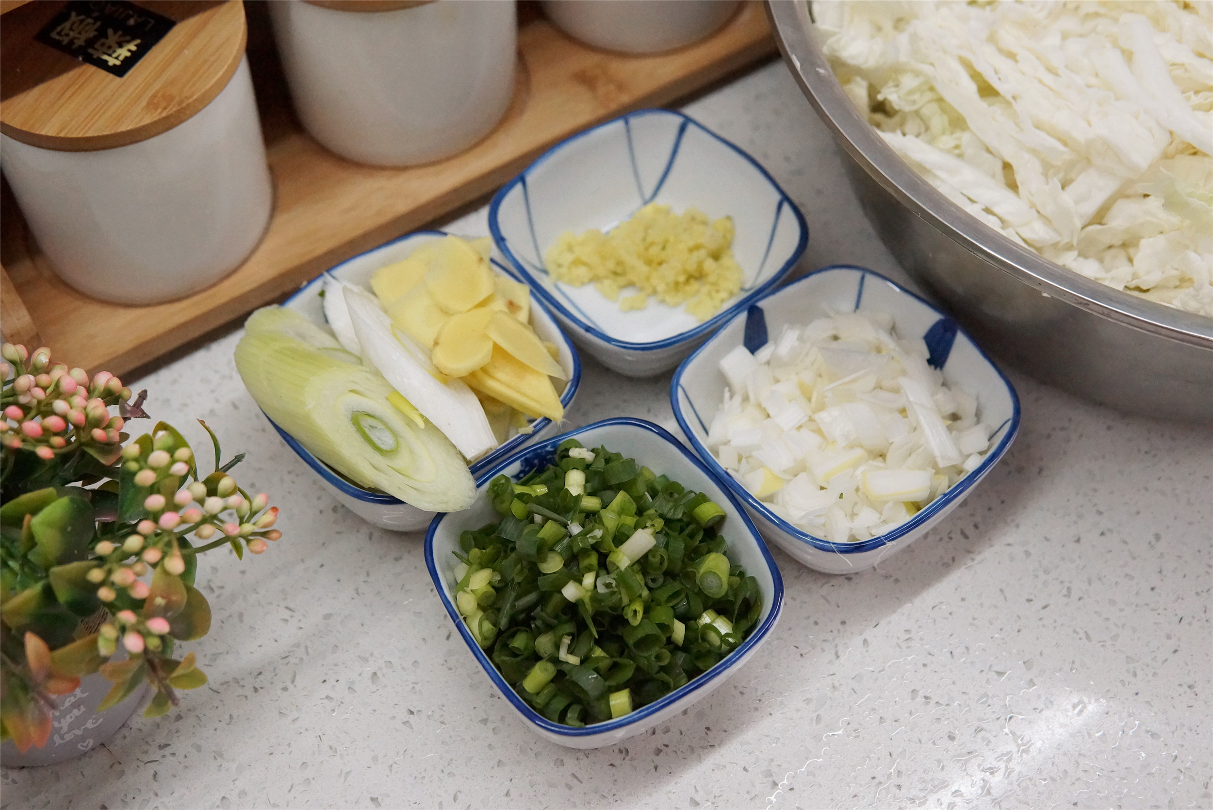 冬至节，“猪肉白菜馅”饺子的传统老做法，饱满多汁，白菜不出水