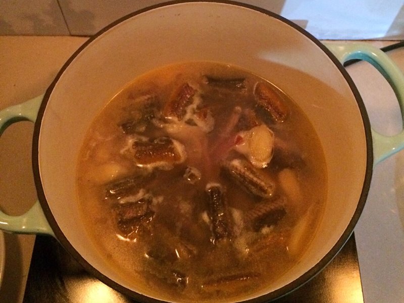 营养又美味的鳝鱼汤做好了，简单又好吃！一个字～鲜