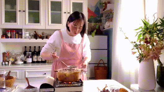 猴头菇不知道怎么吃？教你猴头菇煲汤做法，鲜香可口，暖身又暖胃