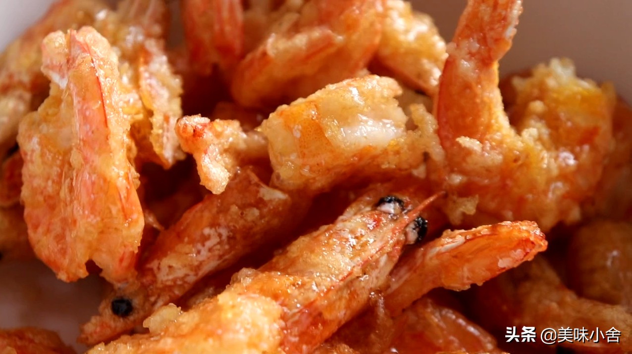 教你在家做香辣虾，味道麻辣鲜香，做法简单，真解馋