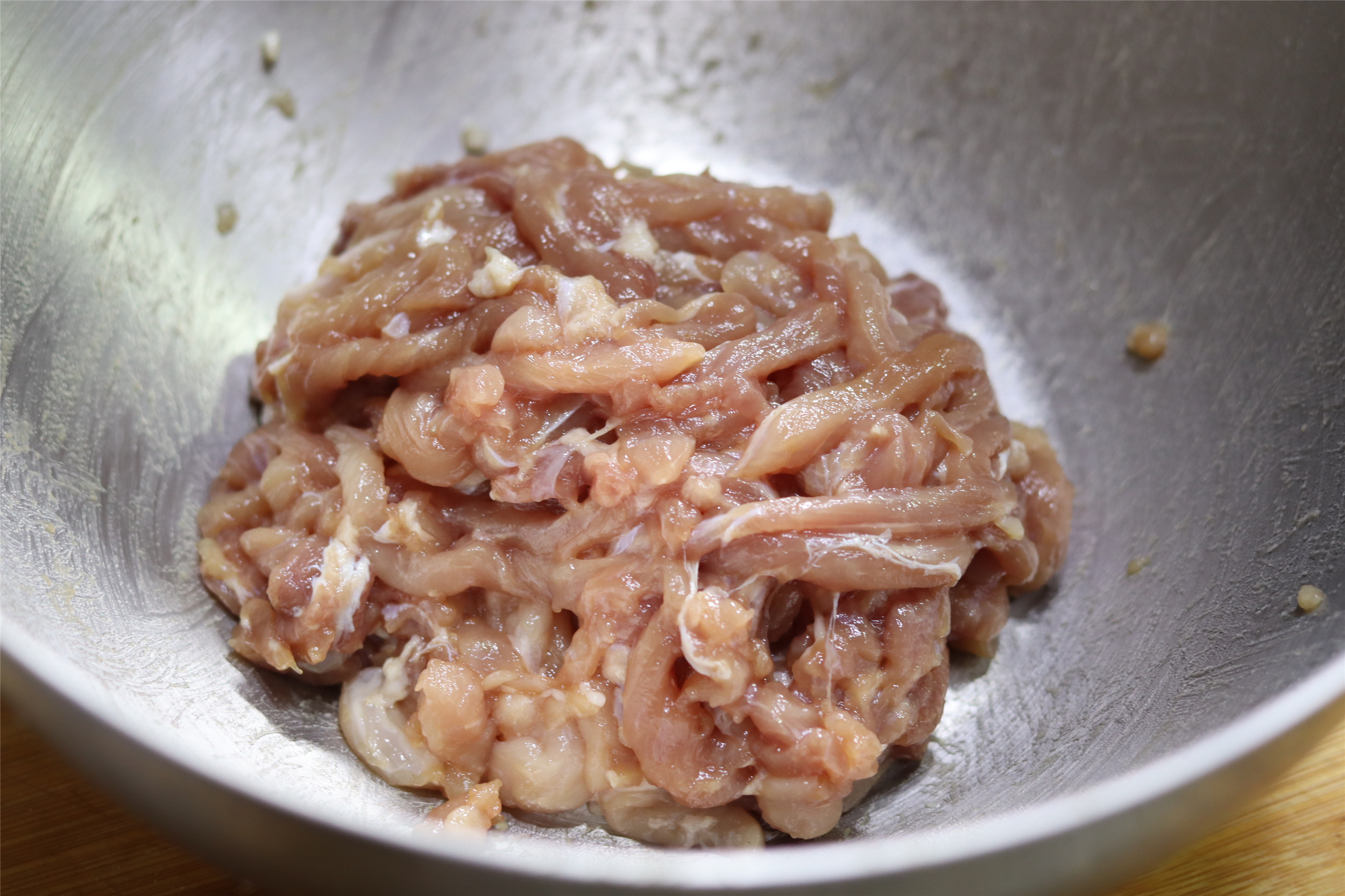 教你做拿手菜“京酱肉丝”，几个步骤记住了，炒的和饭店一个味