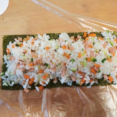 最简单的的寿司做法