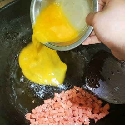 简单易做蛋炒饭！全家人都爱