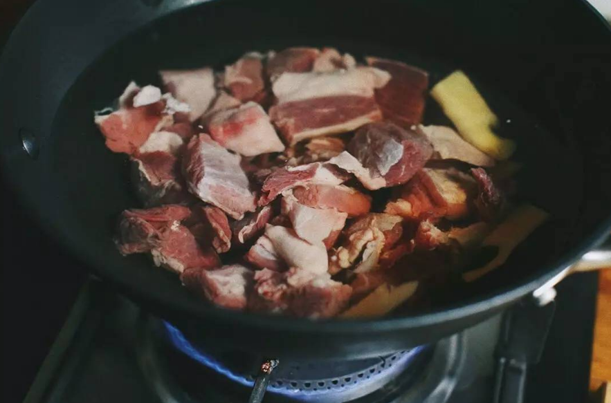 神仙美食狗肉煲，好吃地道的做法，冬季滋补佳品，暖胃驱寒补血气
