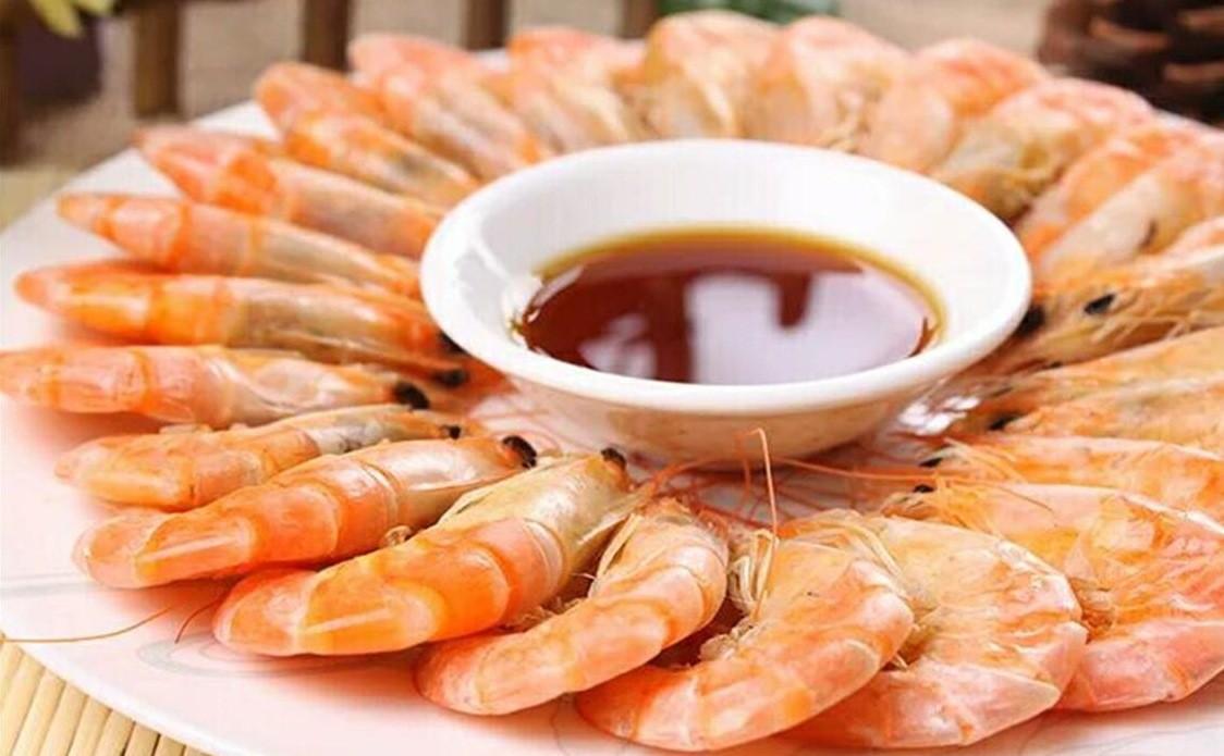 大连海虾怎么做才好吃？教你两道：蒜蓉粉丝蒸虾、金缕大虾
