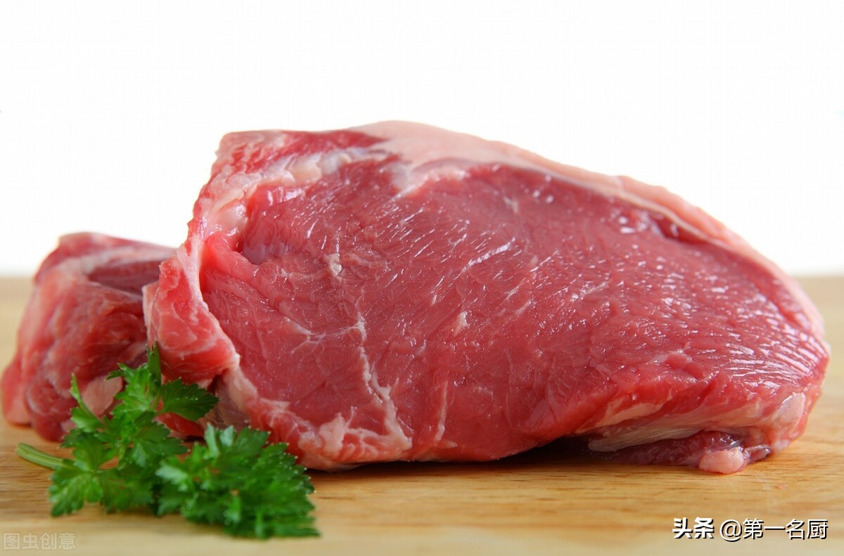 炖牛肉时，记住三放两不放，牛肉软烂入味，不腥不柴，好吃接地气