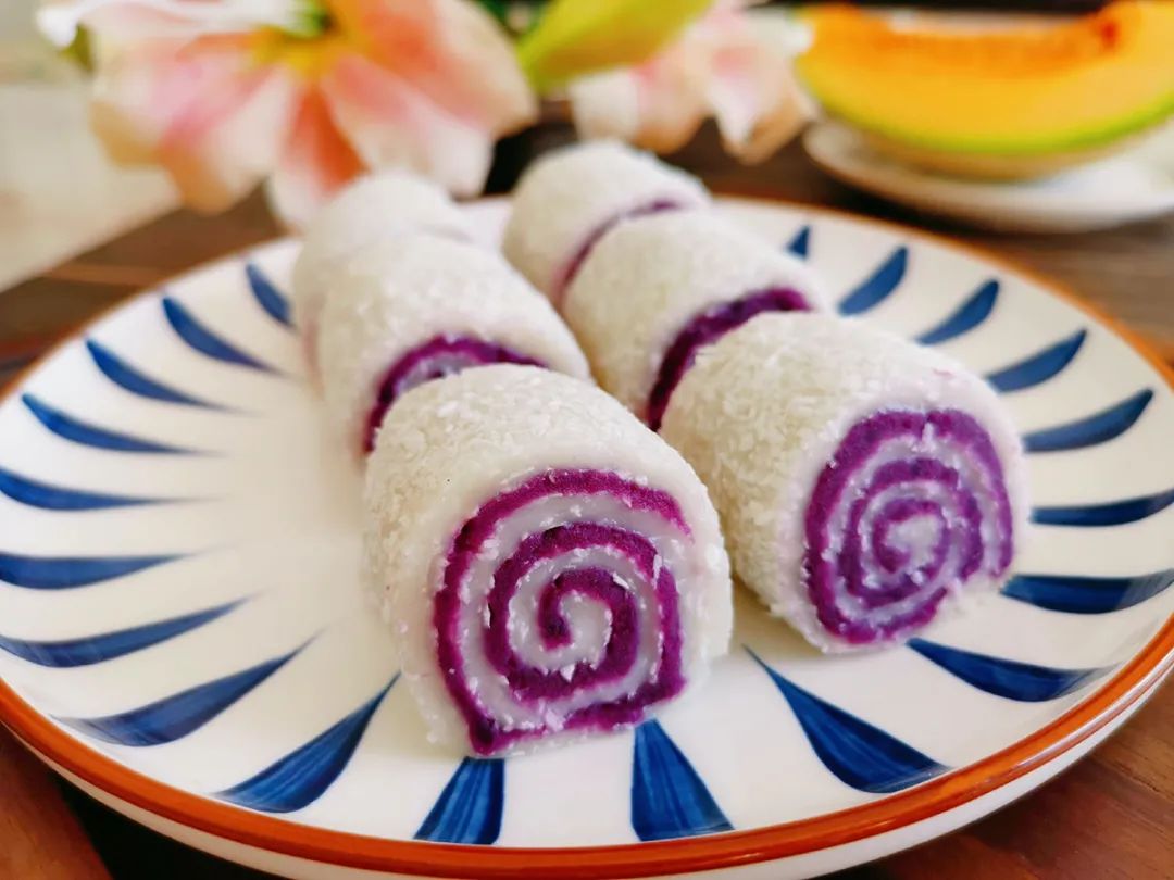 糯叽叽超好吃，做法超简单的紫薯糯米卷